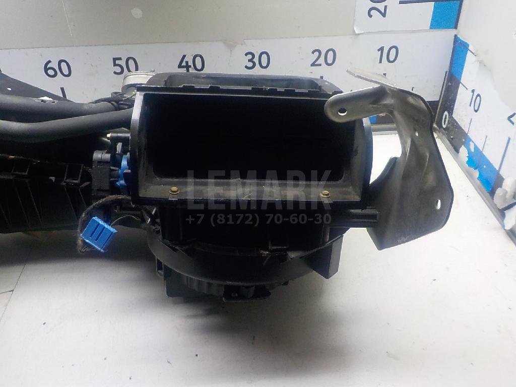 Моторчик отопителя для  Audi A1 (8X) 2010-2018