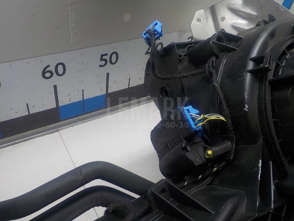 Моторчик отопителя для  Audi A1 (8X) 2010-2018