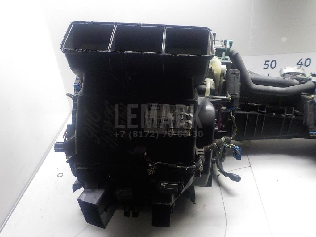 Моторчик отопителя для  Audi A1 (8X) 2010-2018