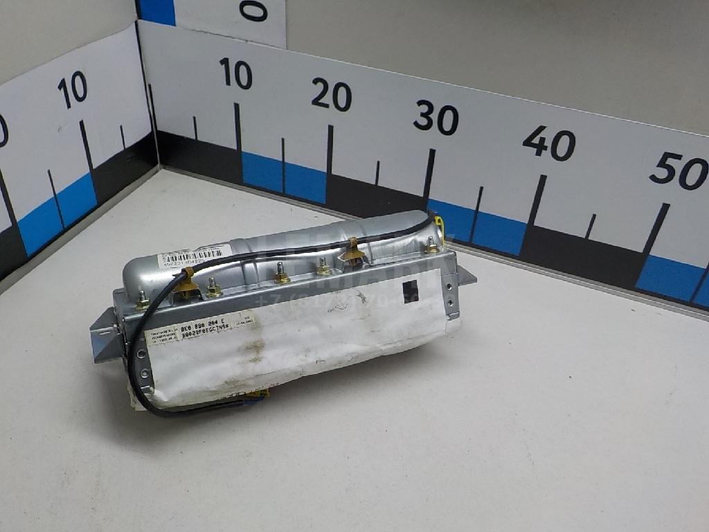 Подушка безопасности пассажирская (в торпедо)