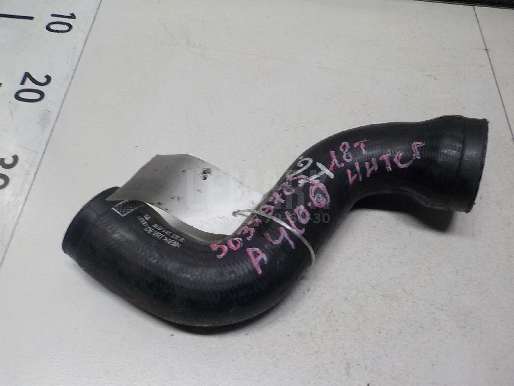 Патрубок интеркулера для  Audi A1 (8X) 2010-2018