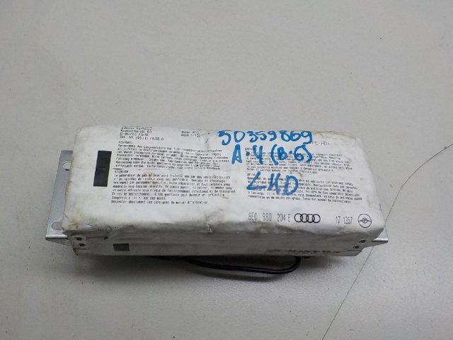 Подушка безопасности пассажирская (в торпедо)