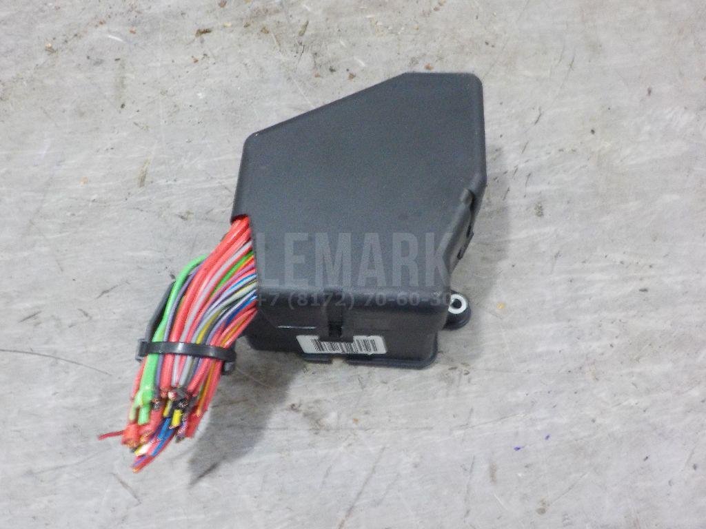 Блок предохранителей