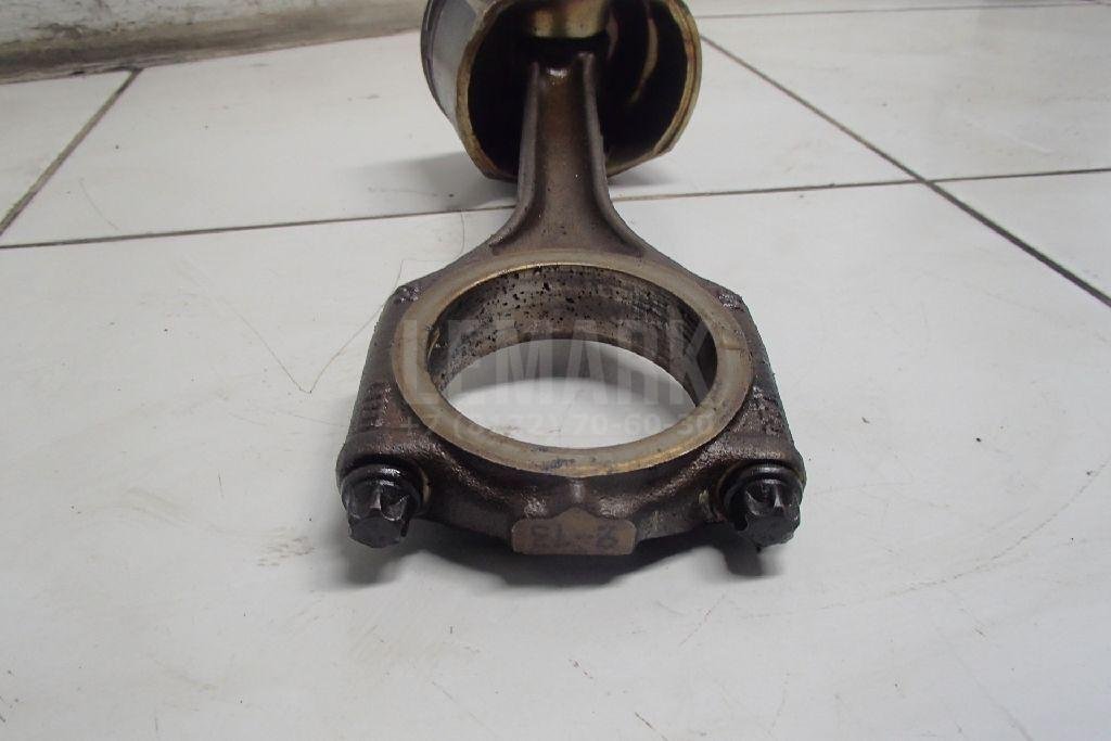 Поршень с шатуном для  Audi A3 [8PA] Sportback 2004-2013