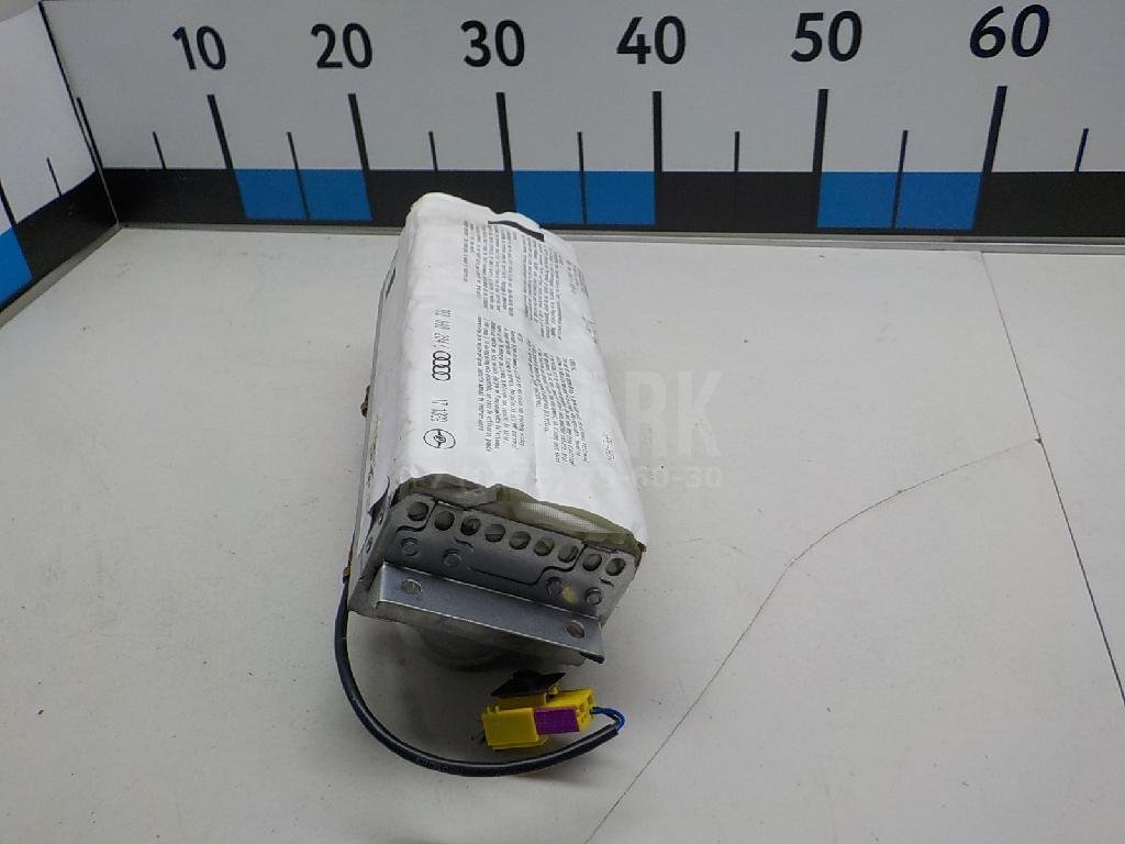 Подушка безопасности пассажирская (в торпедо)