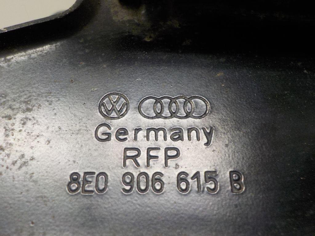 Кронштейн воздушного насоса для  Audi A3 (8Y) 2020