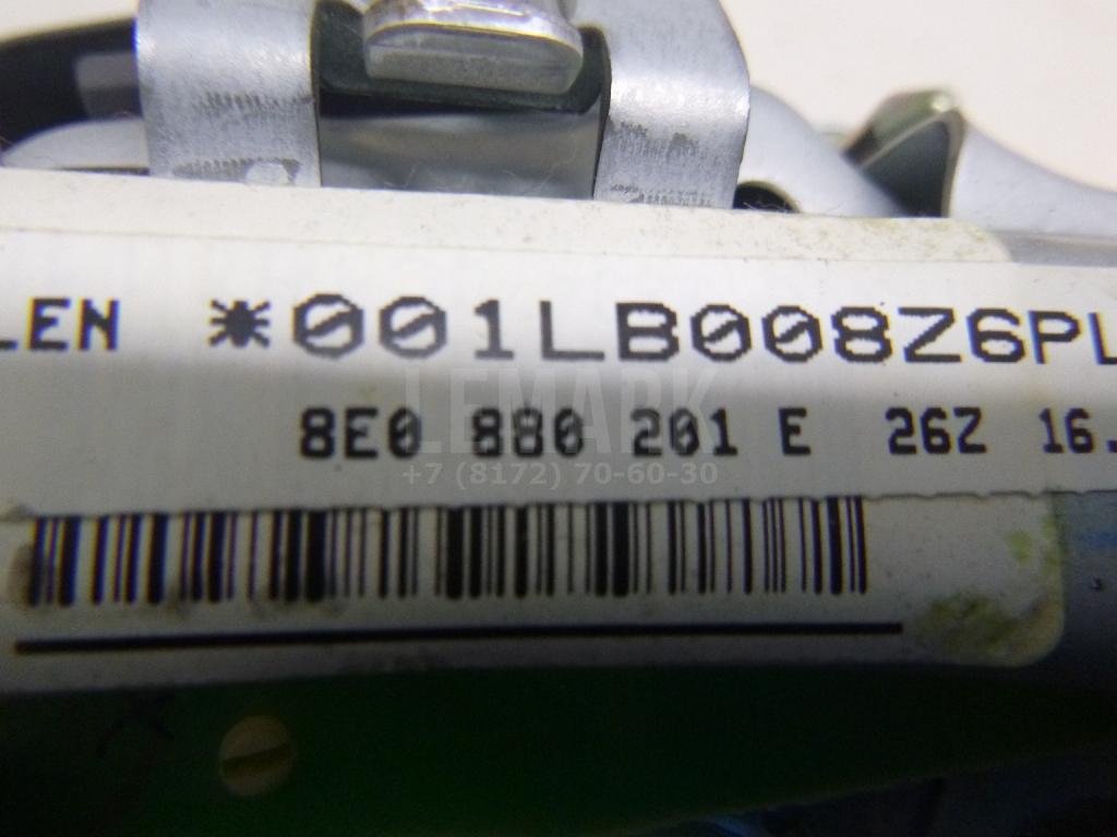 Подушка безопасности в рулевое колесо