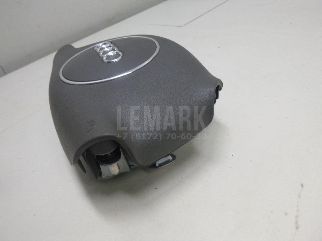 Подушка безопасности в рулевое колесо