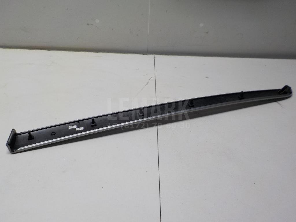 Накладка двери задней левой