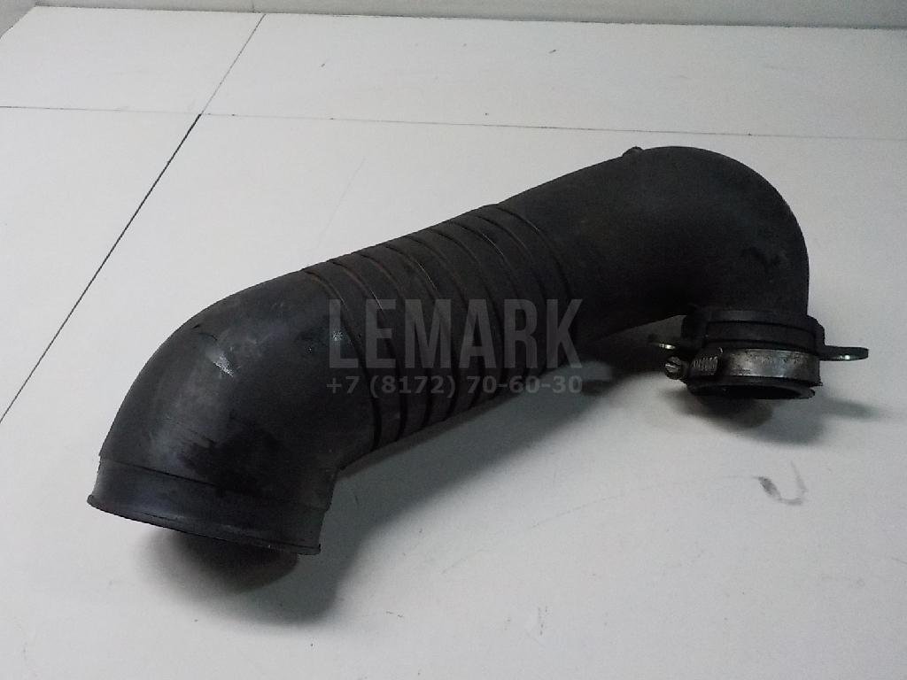 Патрубок воздушного фильтра