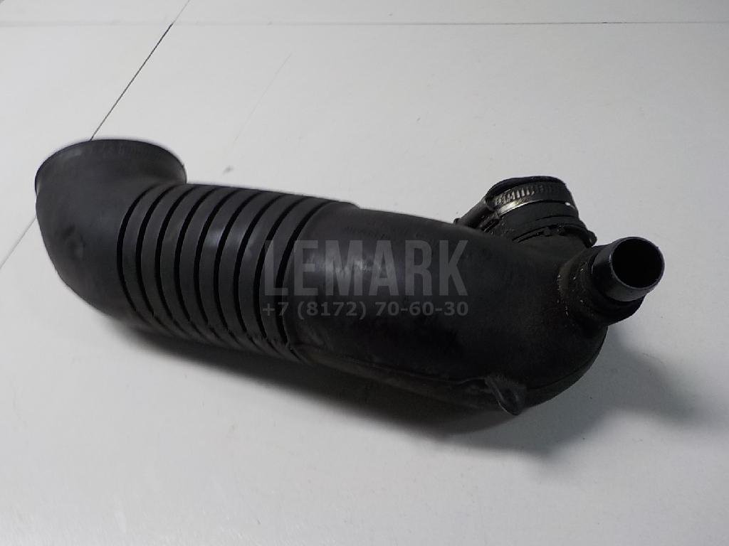 Патрубок воздушного фильтра