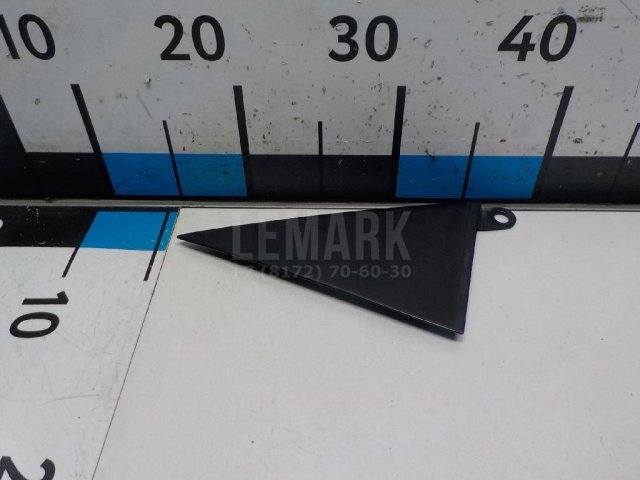 Накладка двери задней левой