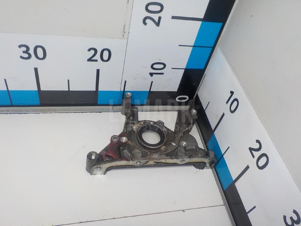 Крышка двигателя передняя