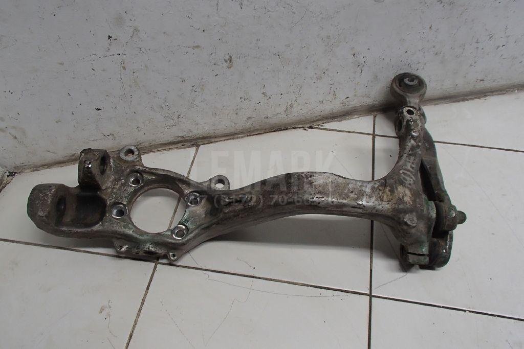 Кулак поворотный передний левый