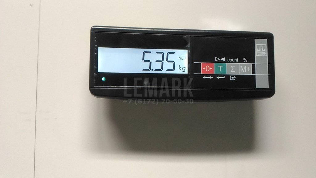 Кулак поворотный передний левый