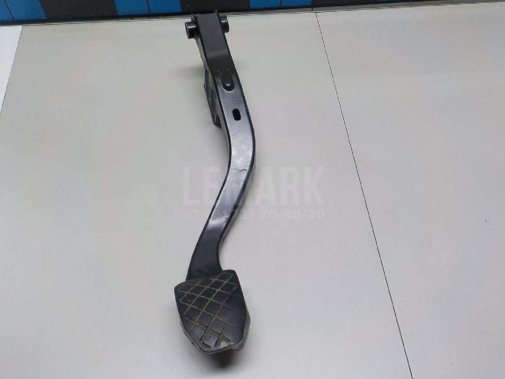 Педаль тормоза