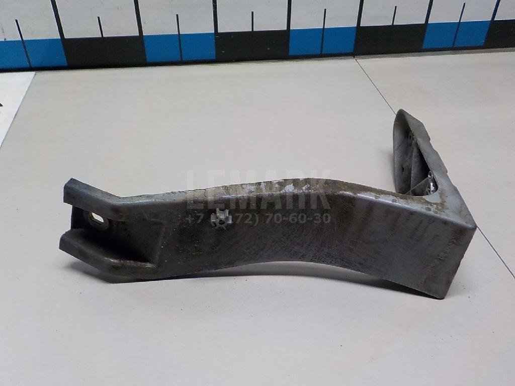 Кронштейн крепления крыла