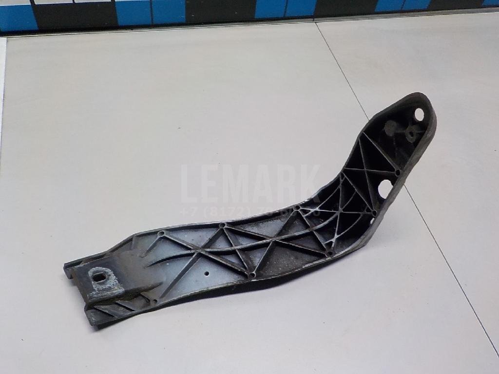 Кронштейн крепления крыла