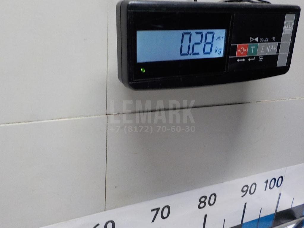 Накладка стекла переднего левого