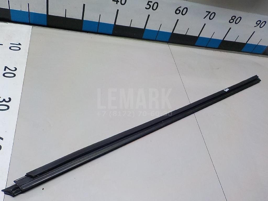 Уплотнитель (внутри) для  Audi 80/90 [B3] 1986-1991