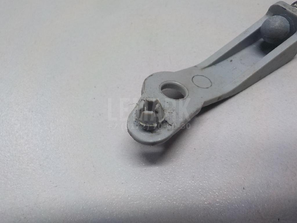 Трос открывания багажника