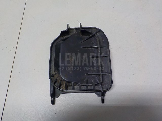 Крышка фары левой