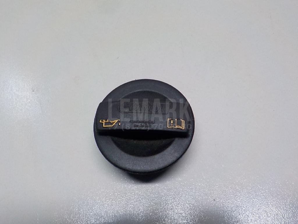 Крышка маслозаливной горловины