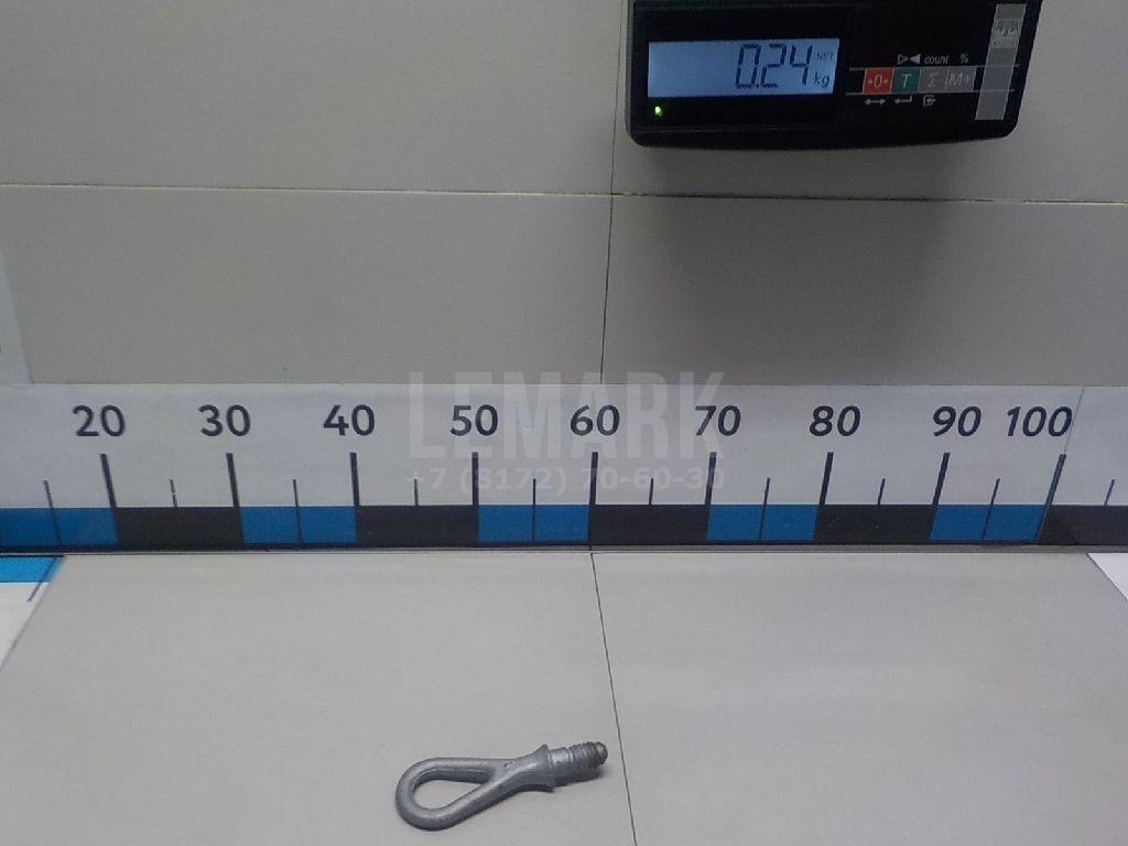 Крюк буксировочный