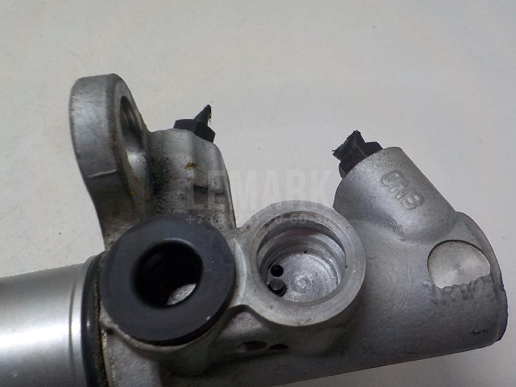 Цилиндр тормозной главный