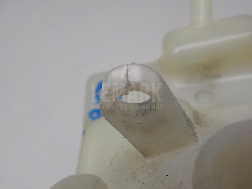 Бачок главного тормозного цилиндра