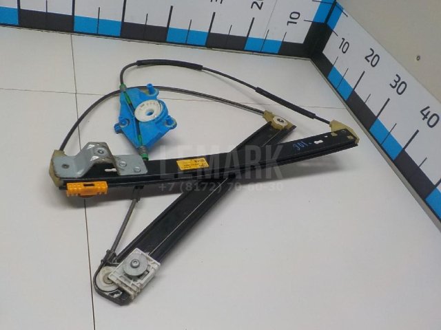 Стеклоподъемник электр. передний правый