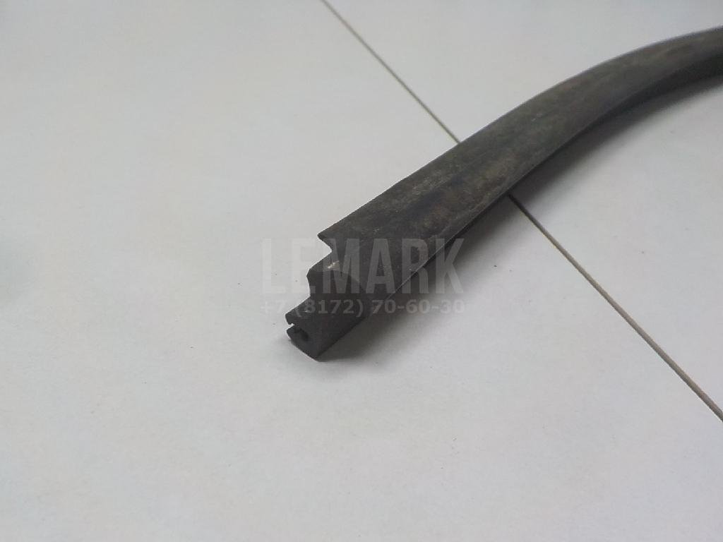 Уплотнитель (внутри) для  Audi A4 [B7] 2005-2007