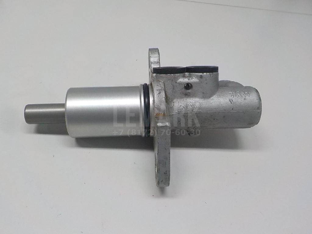 Цилиндр тормозной главный