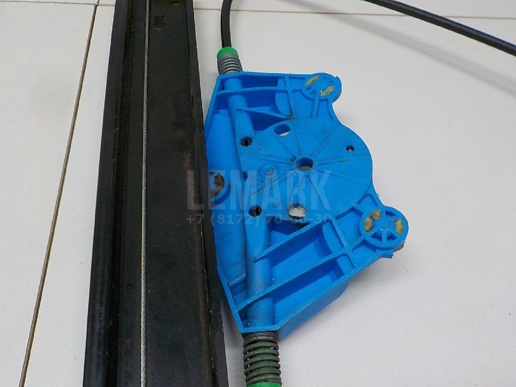 Стеклоподъемник электр. передний левый