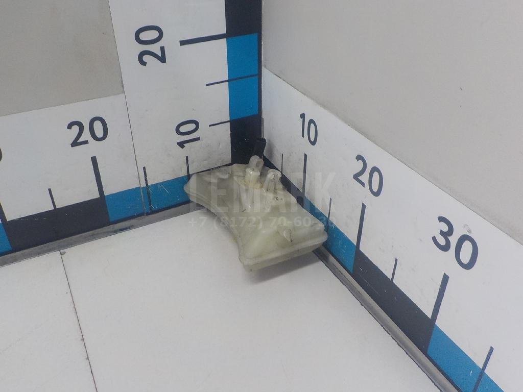 Бачок главного тормозного цилиндра