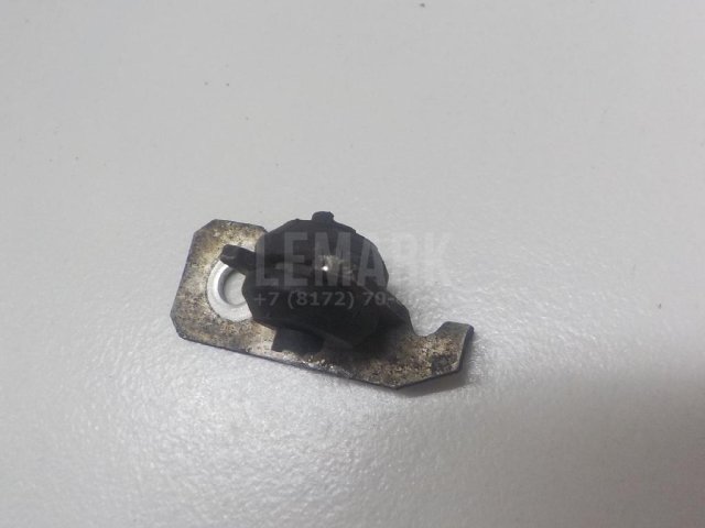 Кронштейн датчика ABS