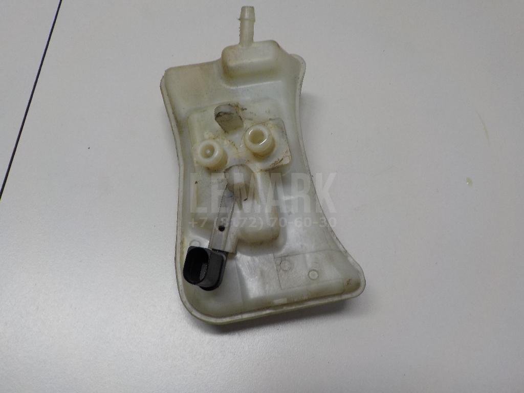 Бачок главного тормозного цилиндра