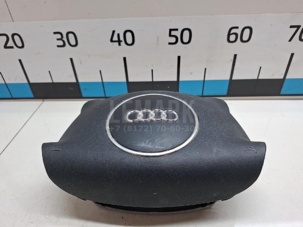 Подушка безопасности в рулевое колесо