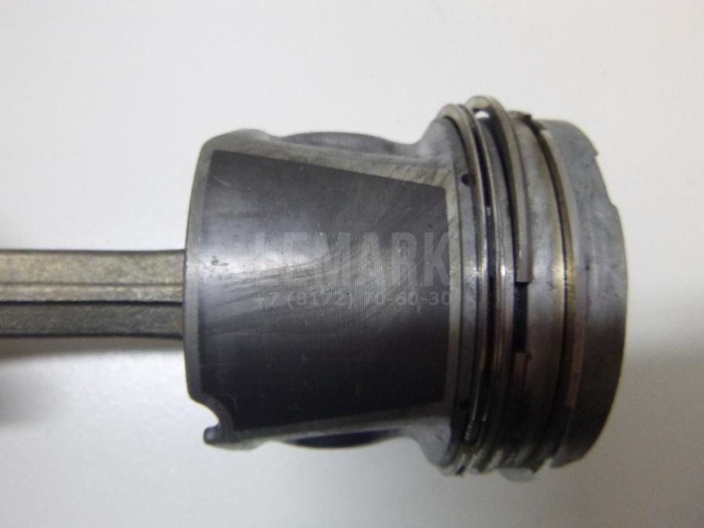 Поршень с шатуном