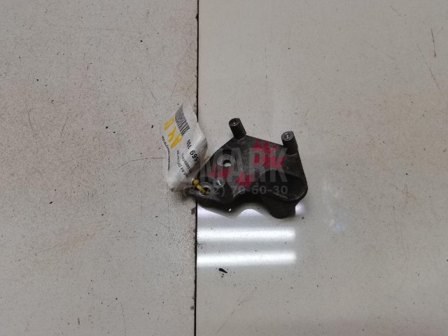 Кронштейн коммутатора