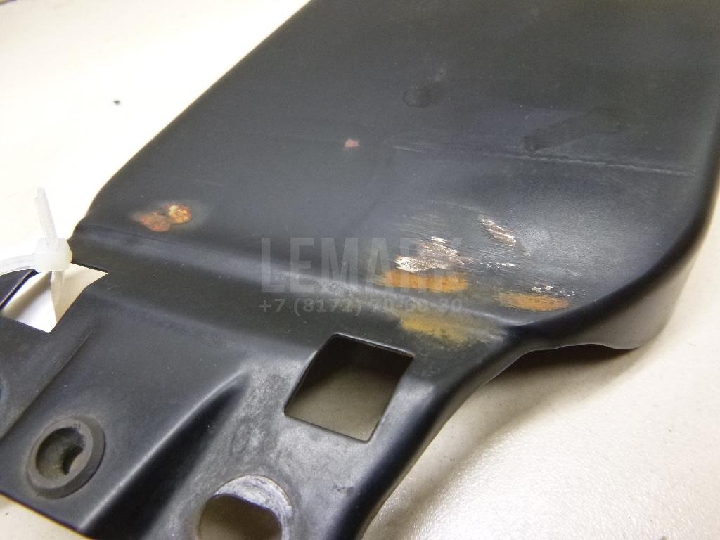 Накладка стойки