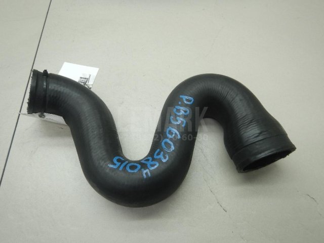 Патрубок интеркулера