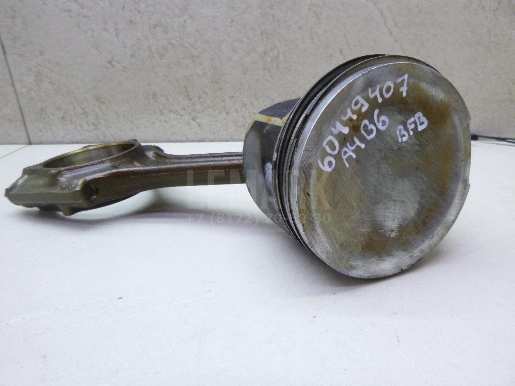 Поршень с шатуном