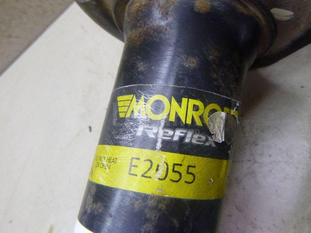 Амортизаторы передние к-кт