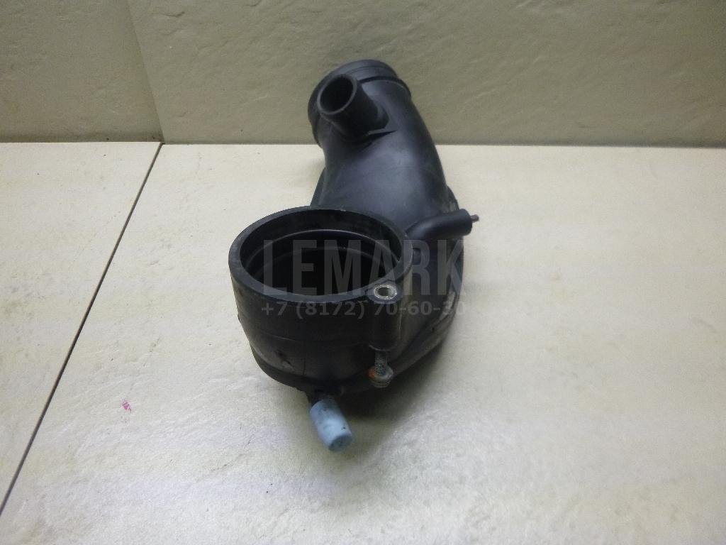 Патрубок воздушного фильтра