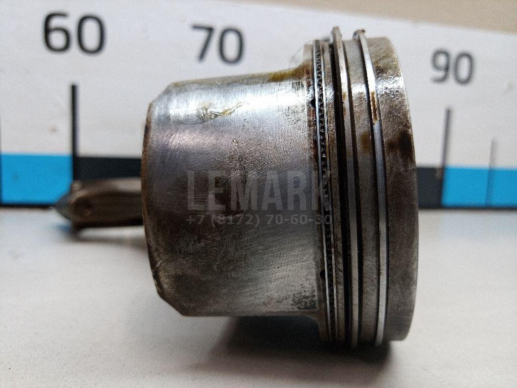 Поршень с шатуном для  Audi 100/200 [44] 1983-1991