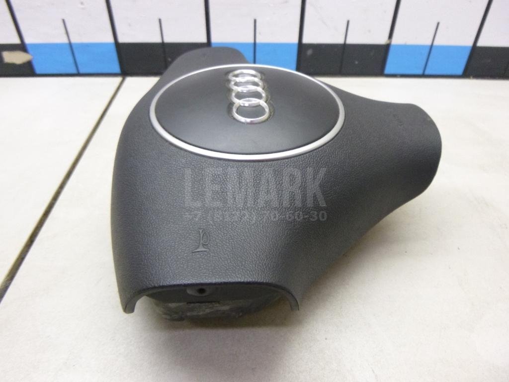 Подушка безопасности в рулевое колесо