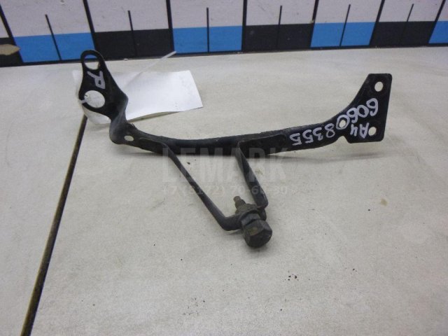 Кронштейн (сопут. товар)