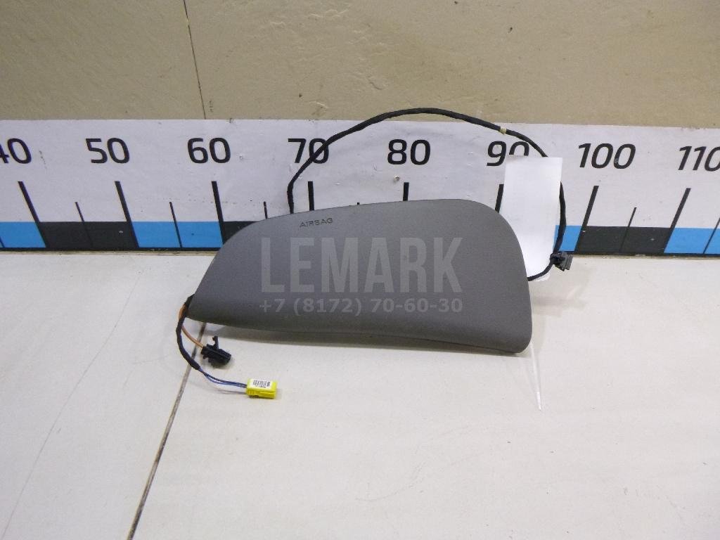 Подушка безопасности боковая (в сиденье)