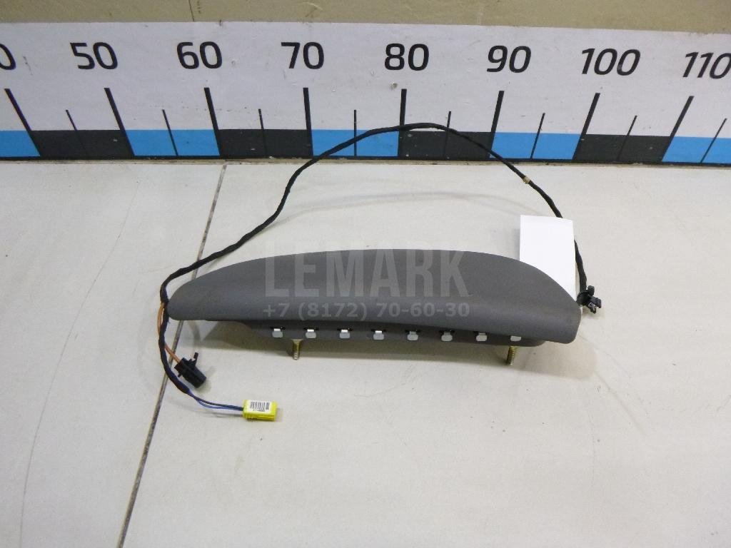 Подушка безопасности боковая (в сиденье)